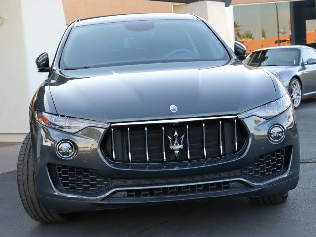 Maserati Levante (2017)