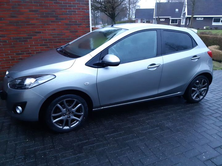 Mazda 2 (2012)