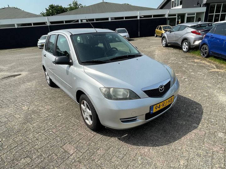 Mazda 2 (2005)
