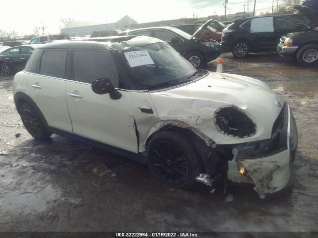 Mini Cooper hardtop 4 door (2016)