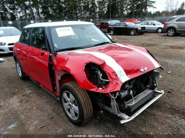Mini Cooper hardtop 4 door (2015)