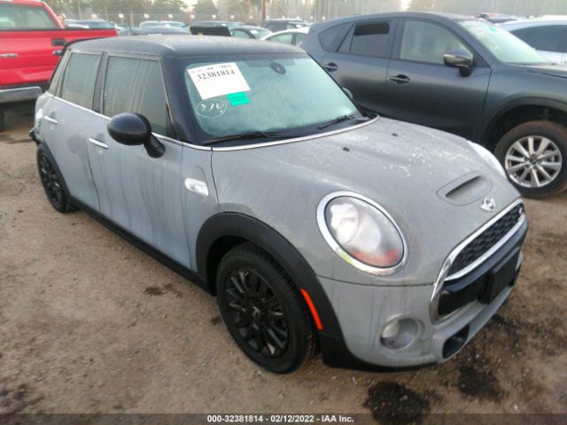 Mini Cooper hardtop 4 door (2015)