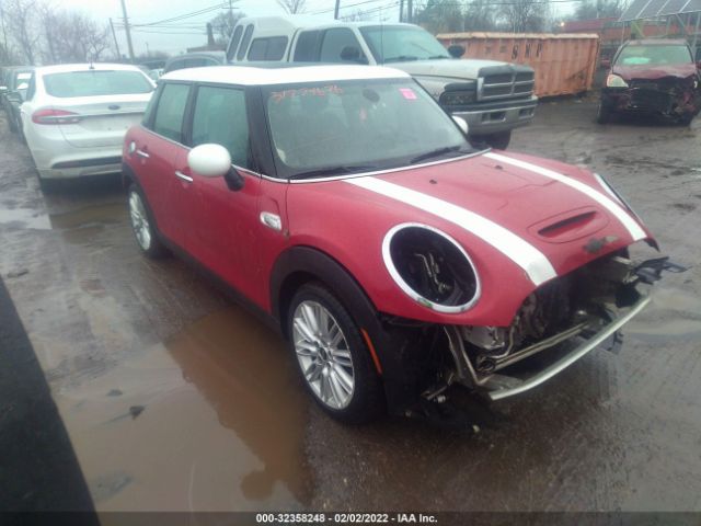 Mini Cooper hardtop 4 door (2015)