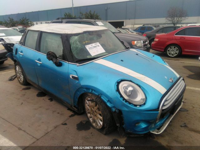 Mini Cooper hardtop 4 door (2015)
