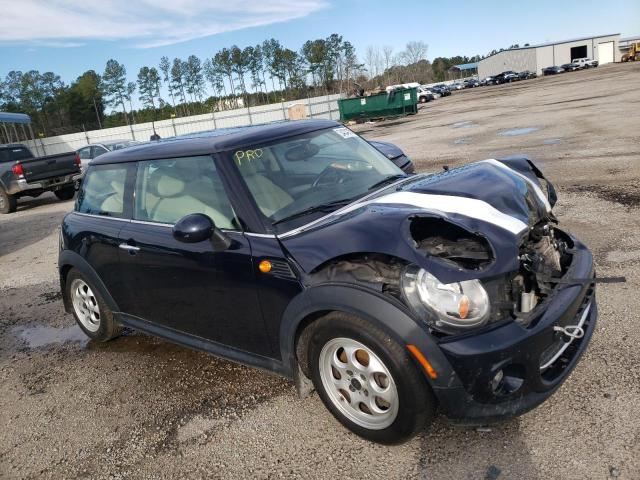 Mini Cooper (2012)