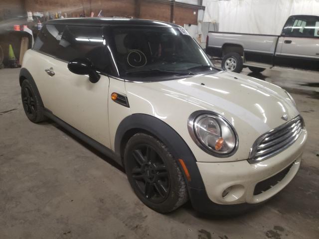 Mini Cooper (2012)