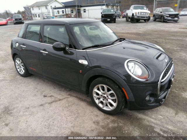 Mini Cooper hardtop 4 door (2015)