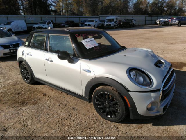 Mini Cooper hardtop 4 door (2016)