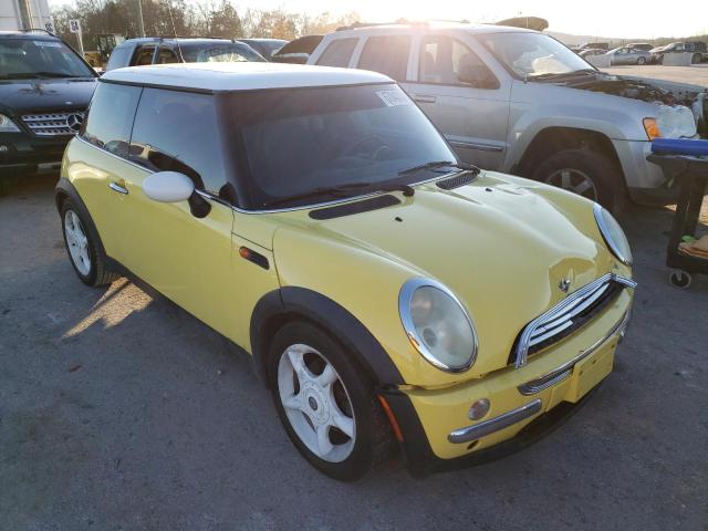 Mini Cooper (2004)