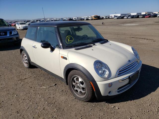 Mini Cooper (2005)