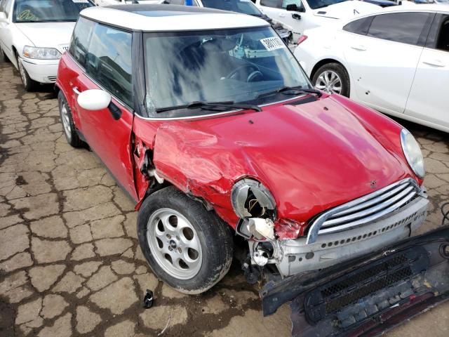 Mini Cooper (2005)