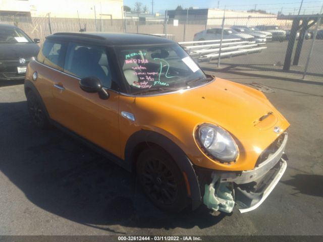 Mini Cooper hardtop (2015)