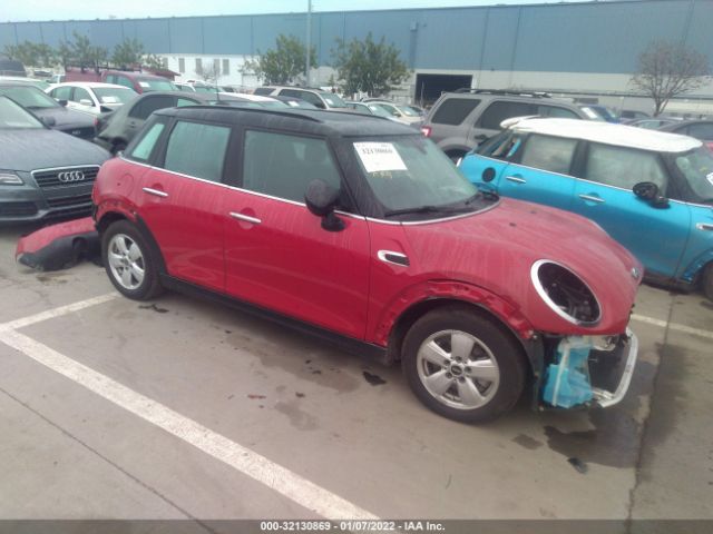 Mini Cooper hardtop 4 door (2016)
