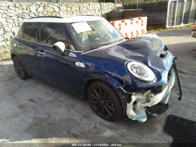 Mini Cooper hardtop 4 door (2016)