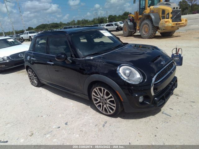 Mini Cooper hardtop 4 door (2015)