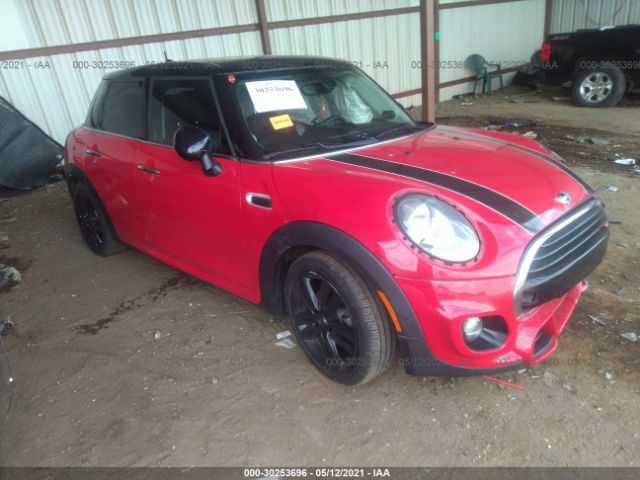 Mini Cooper hardtop 4 door (2016)