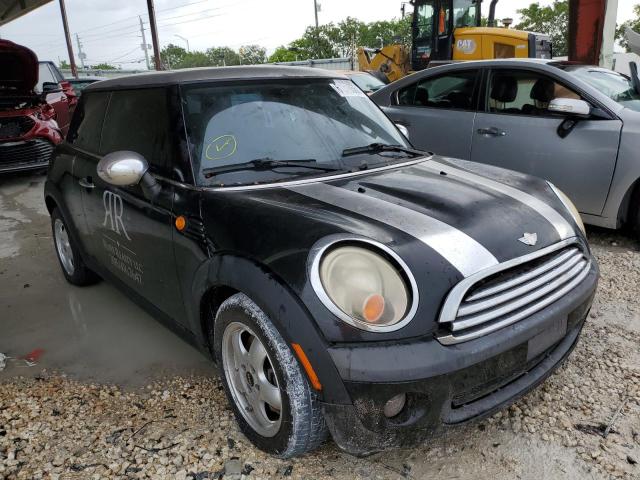 Mini Cooper (2010)