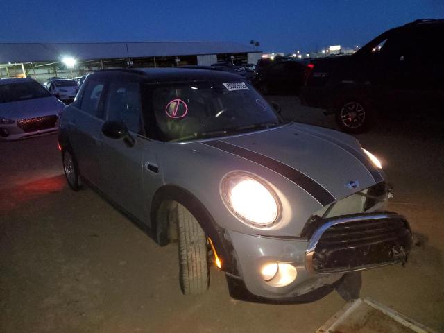 Mini Cooper (2016)