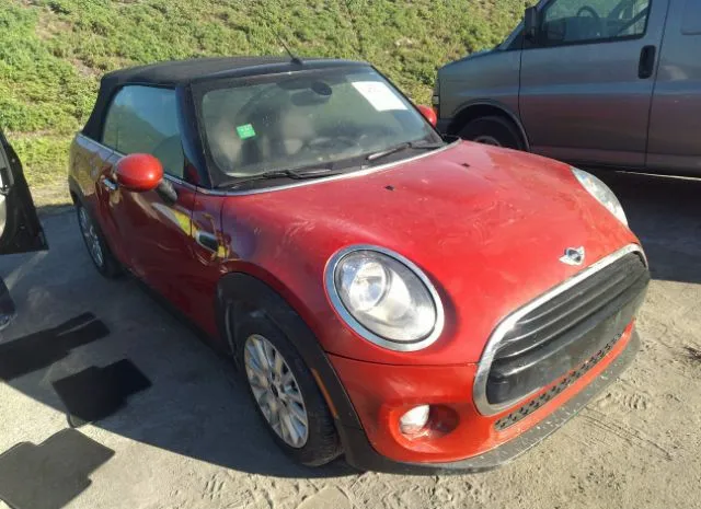 Mini Cooper convertible (2016)