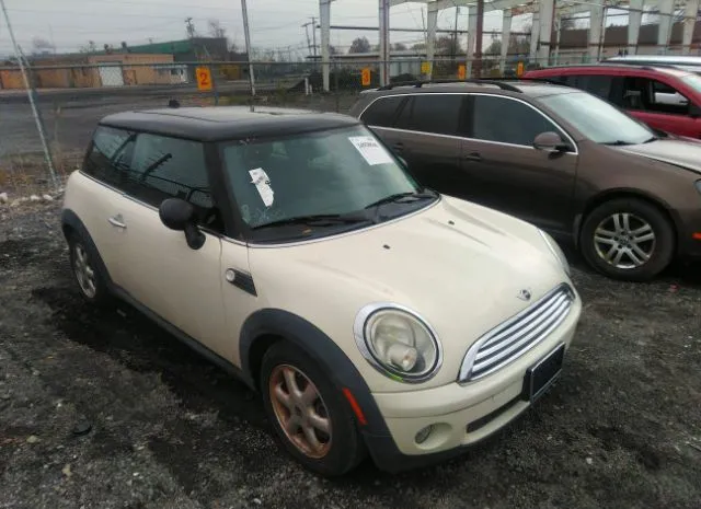 Mini Cooper hardtop (2010)