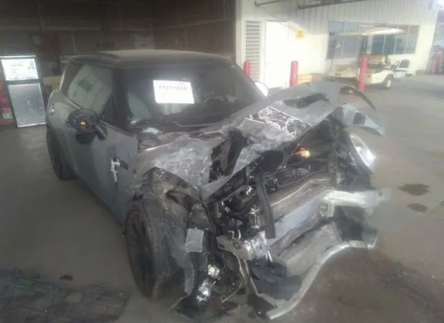 Mini Cooper hardtop (2015)