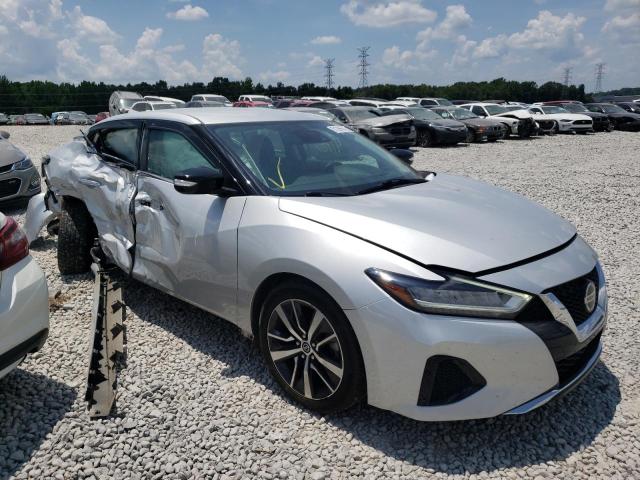 Nissan Maxima sv (2020)