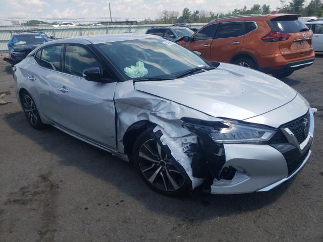 Nissan Maxima sv (2020)
