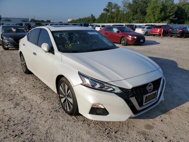 Nissan Altima sv (2019)