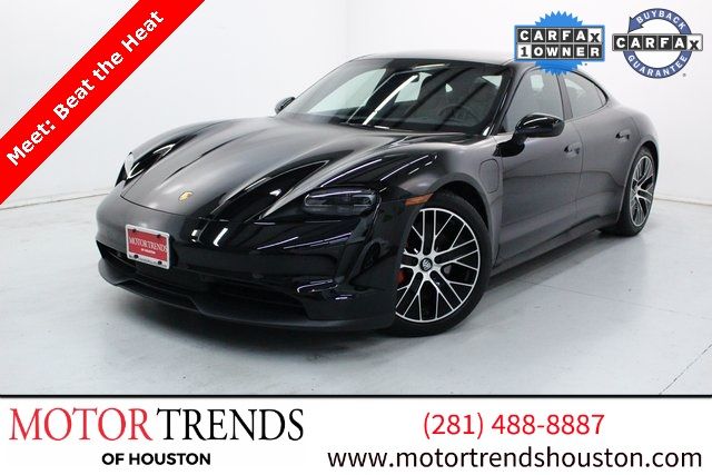 Porsche Taycan (2021)