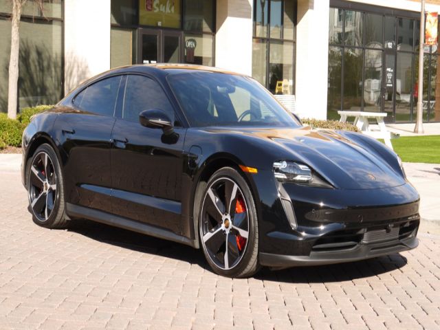 Porsche Taycan (2021)