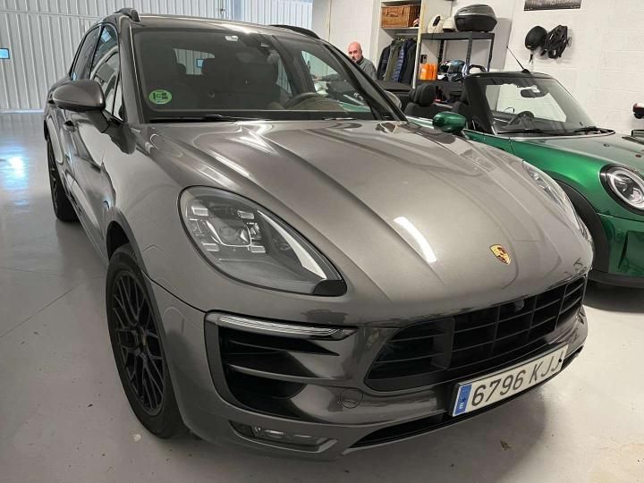 Porsche Macan (2018)