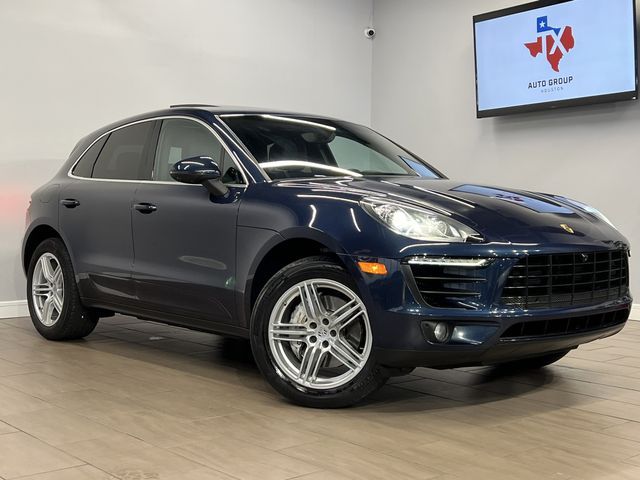 Porsche Macan (2016)