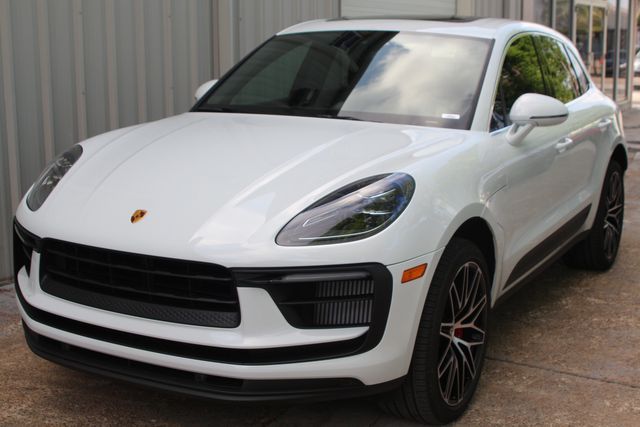 Porsche Macan (2022)
