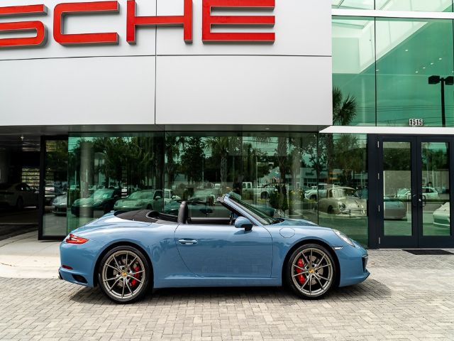 Porsche 911 (2017)