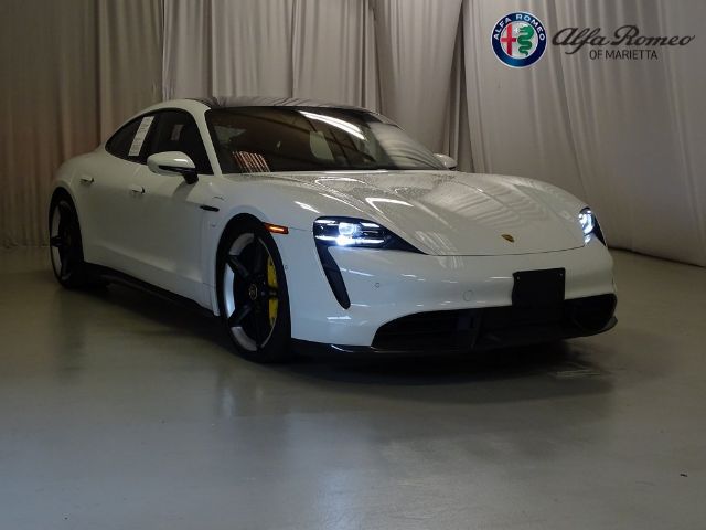 Porsche Taycan (2020)