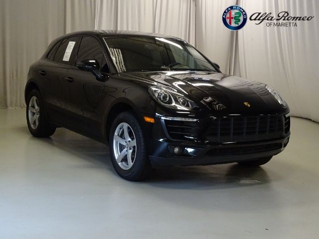 Porsche Macan (2018)