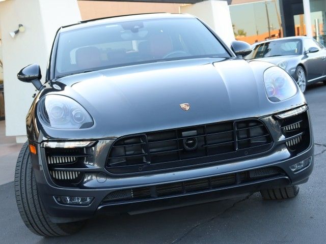 Porsche Macan (2018)