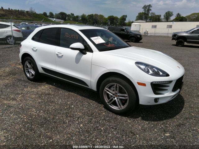 Porsche Macan (2015)