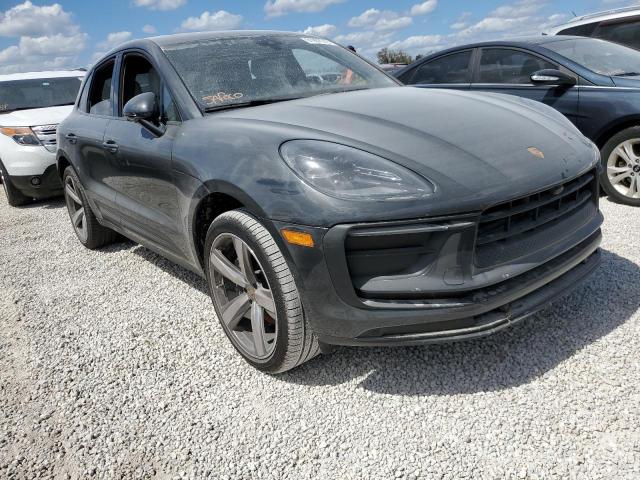 Porsche Macan (2022)