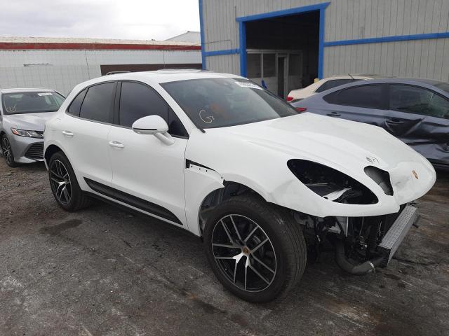 Porsche Macan (2022)