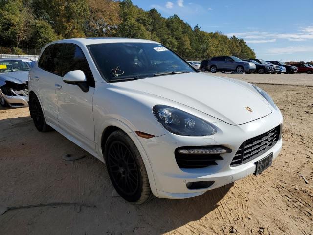 Porsche Cayenne gt (2014)