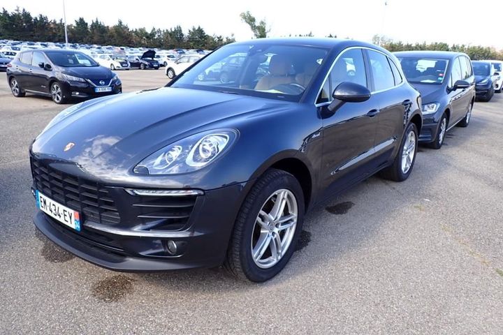 Porsche Macan (2017)