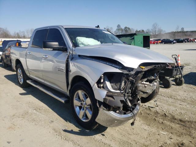 Ram 1500 slt (2017)