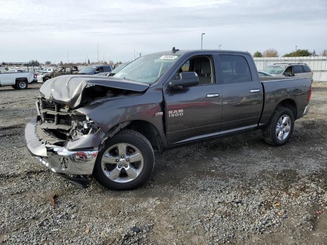 Ram 1500 slt (2017)