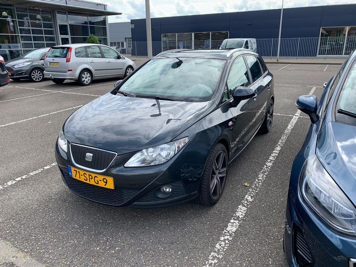 Seat Ibiza st (2011)