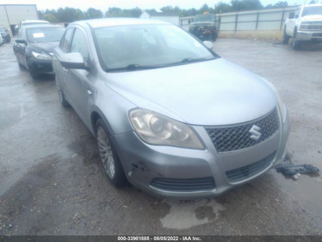 Suzuki Kizashi (2011)