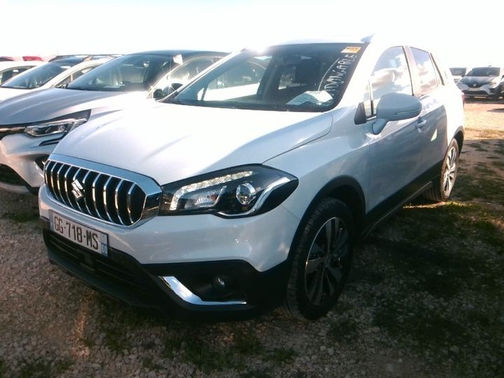 Suzuki S-cross (2021)