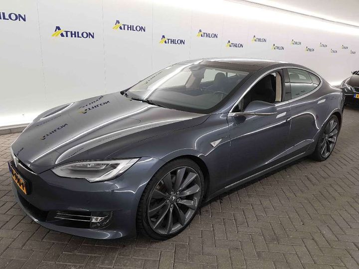 Tesla Model s (2016)