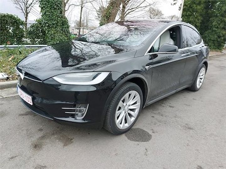 Tesla Model x (2017)