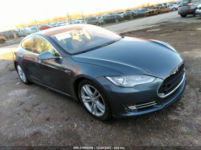 Tesla Model s (2013)
